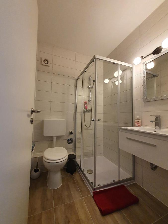 City Apartment, 27 Qm, 2 Personen, High Sp Wlan Paderborn Bagian luar foto